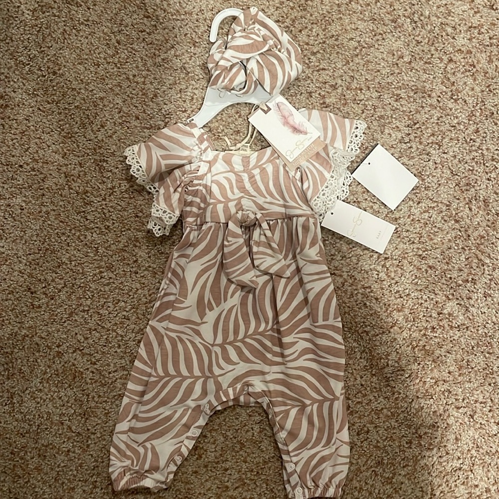 Baby outfit